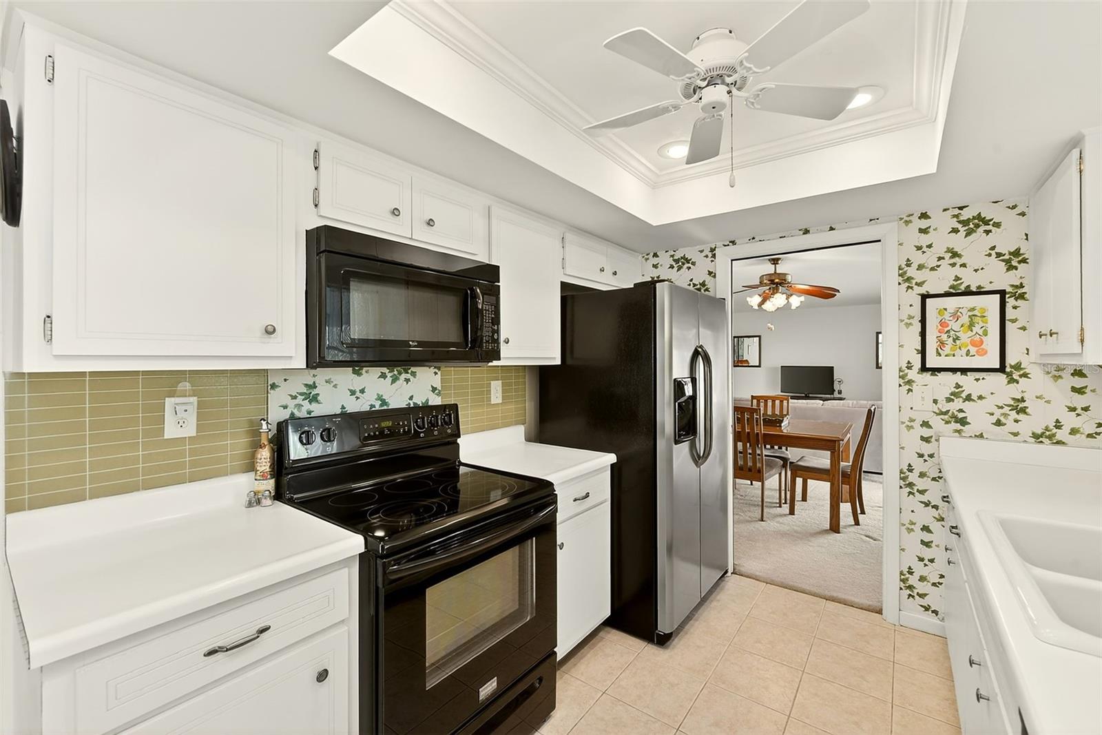 14901 SOVEREIGN DR, LARGO, FL, 33774