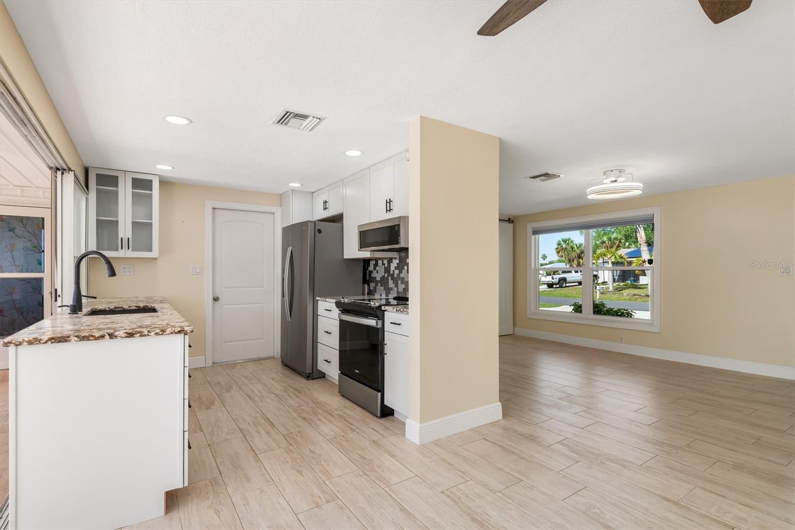4398 WYNKOOP CIR, PORT CHARLOTTE, FL, 33948