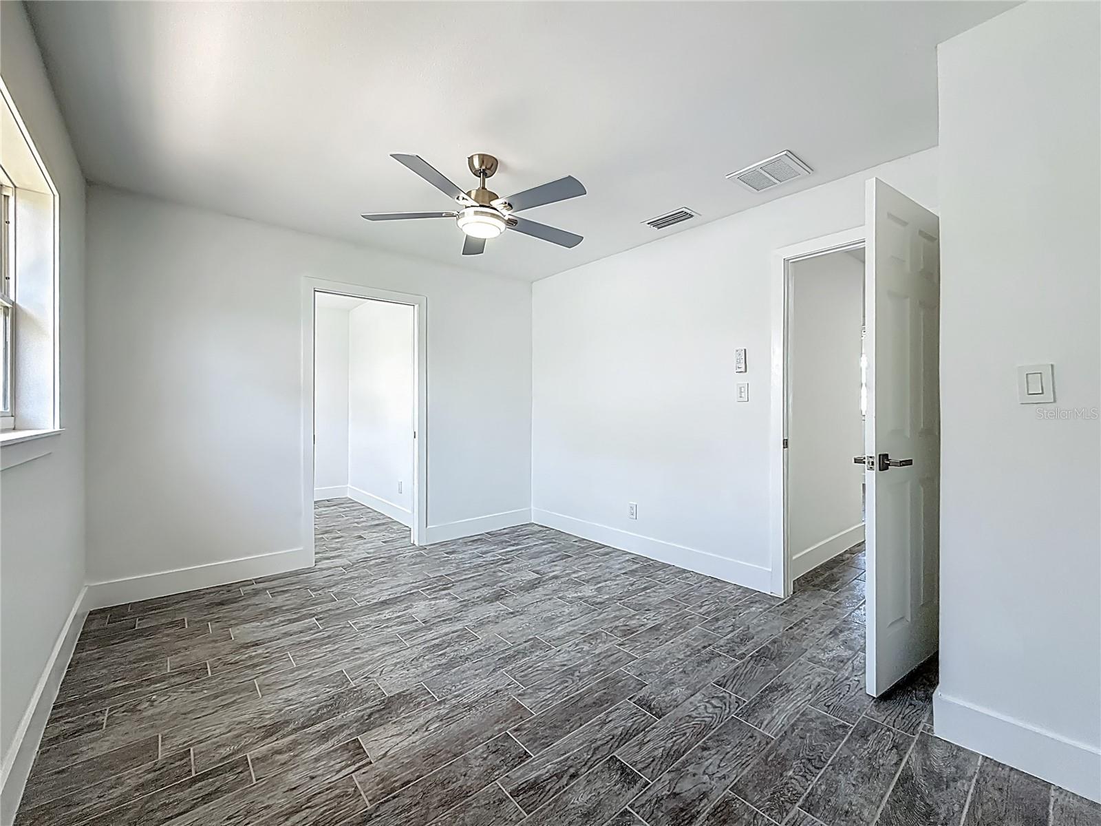 3768 ARKANSAS AVE NE, ST PETERSBURG, FL, 33703