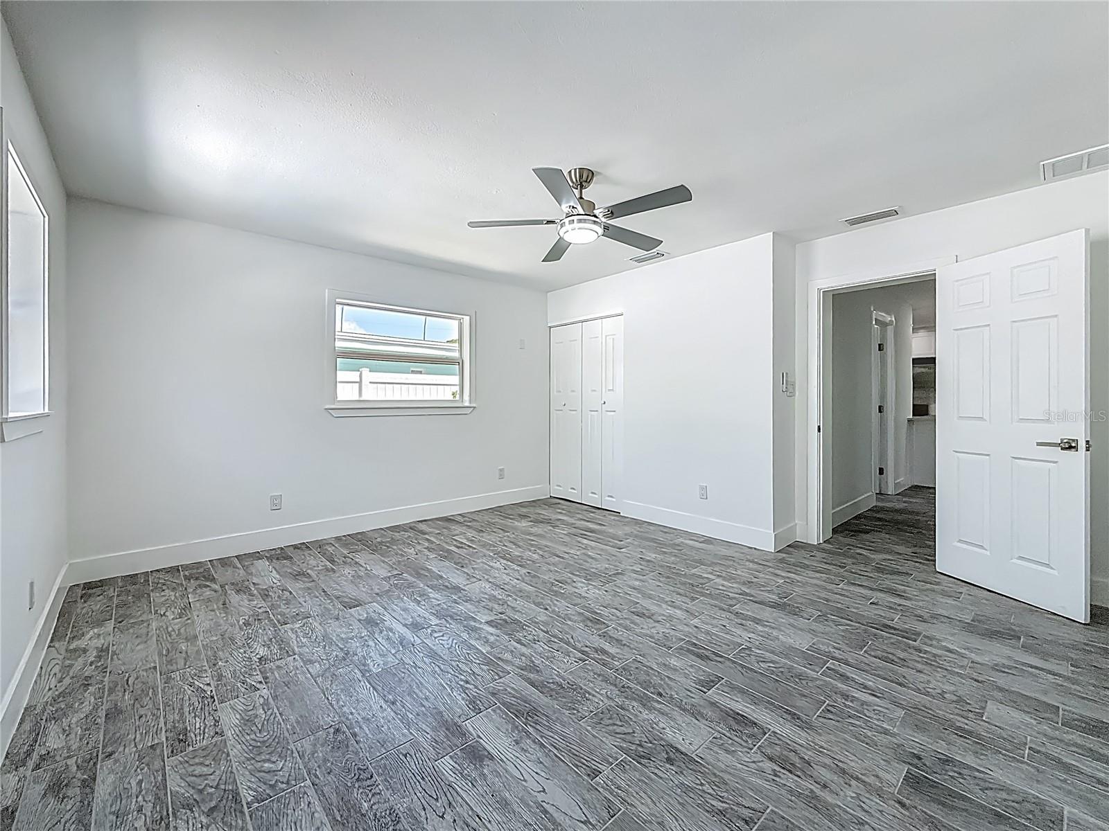 3768 ARKANSAS AVE NE, ST PETERSBURG, FL, 33703