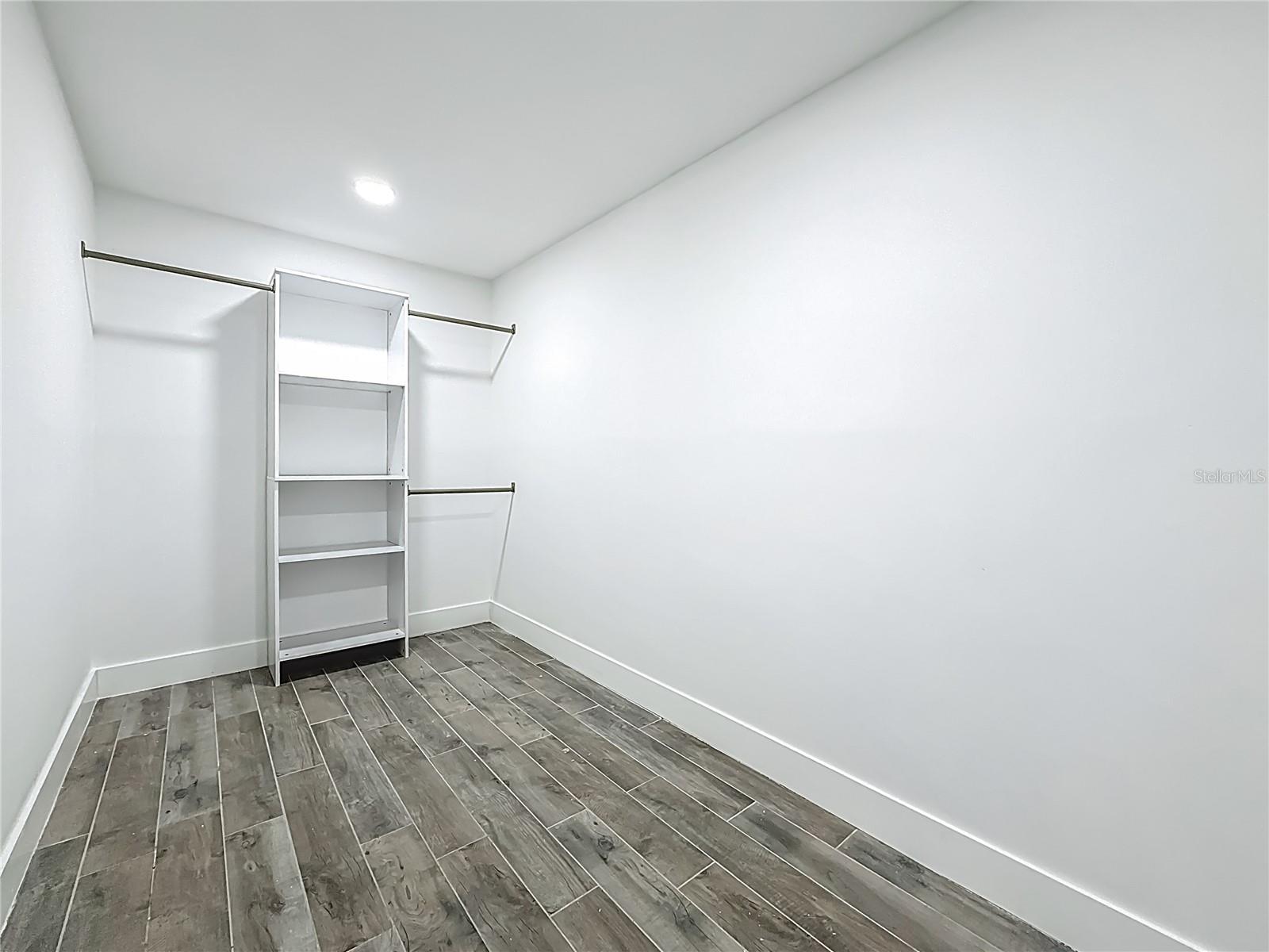 3768 ARKANSAS AVE NE, ST PETERSBURG, FL, 33703