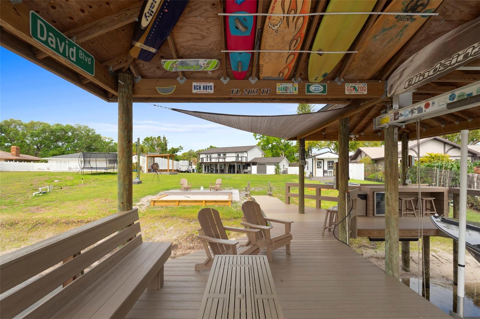 10525 HOMESTEAD DR, TAMPA, FL, 33618