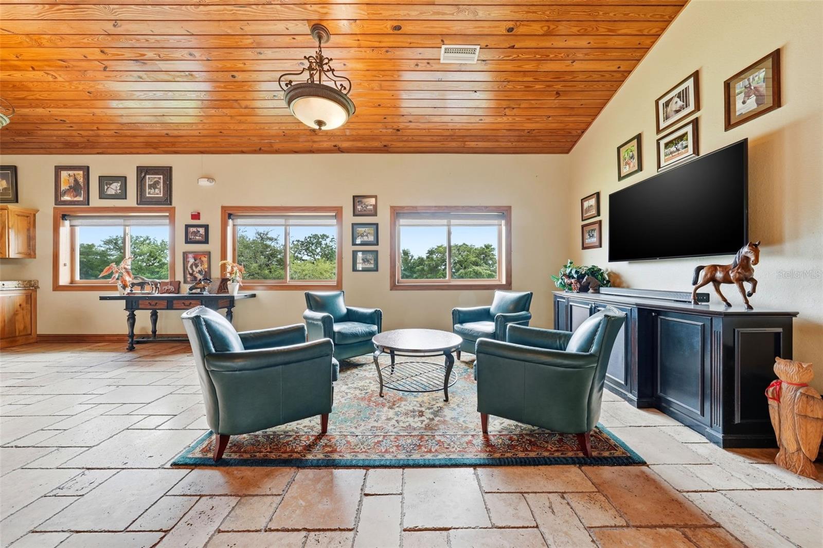 2020 HAAS RD, APOPKA, FL, 32712