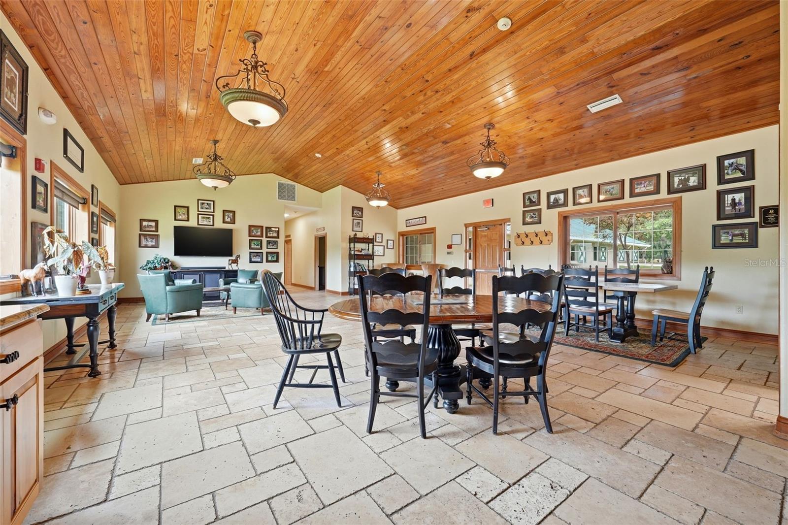 2020 HAAS RD, APOPKA, FL, 32712