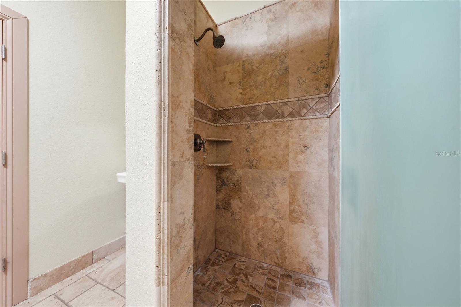 2020 HAAS RD, APOPKA, FL, 32712