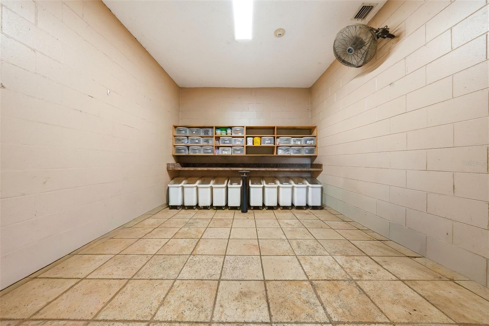 2020 HAAS RD, APOPKA, FL, 32712