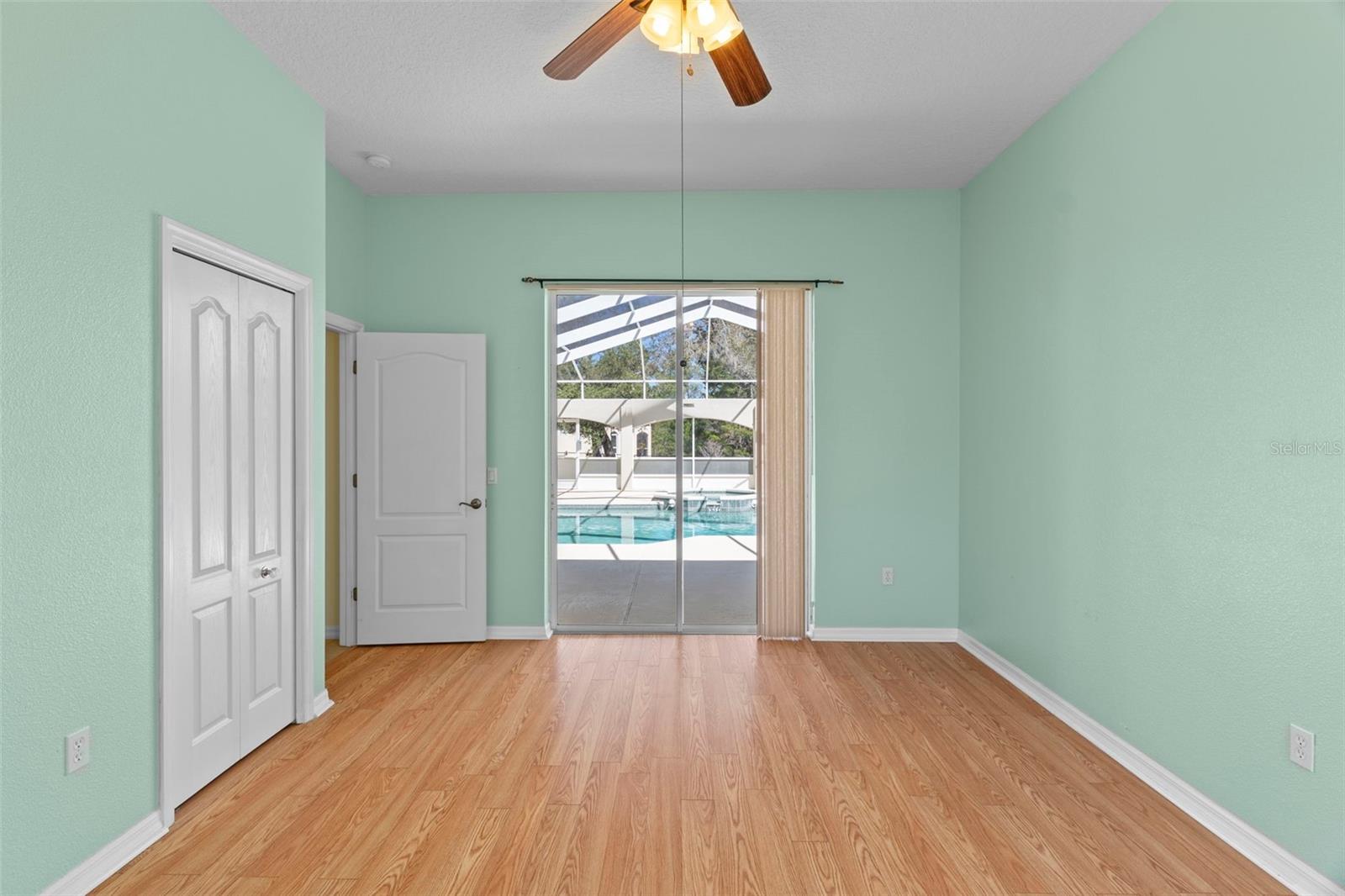 10130 LAZY DAYS CT, WEEKI WACHEE, FL, 34613