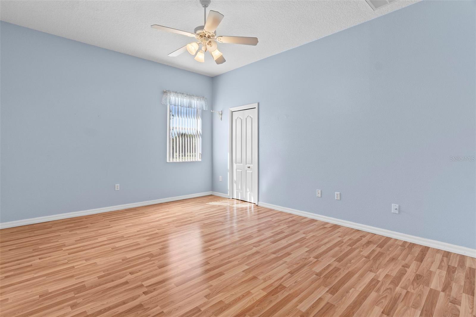 10130 LAZY DAYS CT, WEEKI WACHEE, FL, 34613