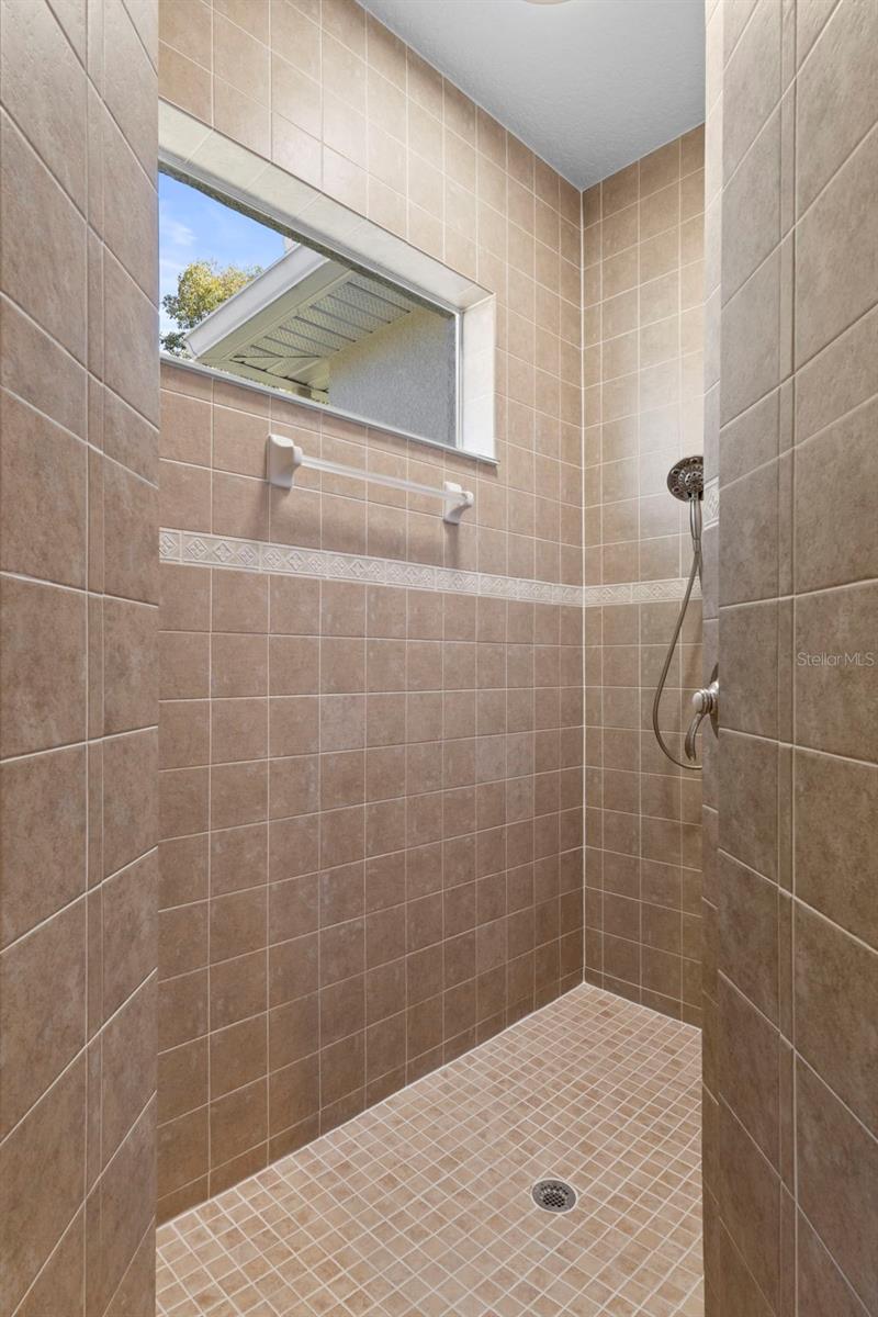 10130 LAZY DAYS CT, WEEKI WACHEE, FL, 34613