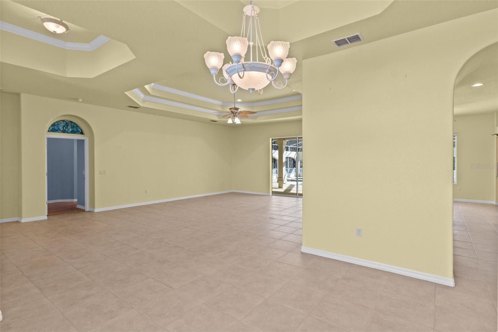 10130 LAZY DAYS CT, WEEKI WACHEE, FL, 34613