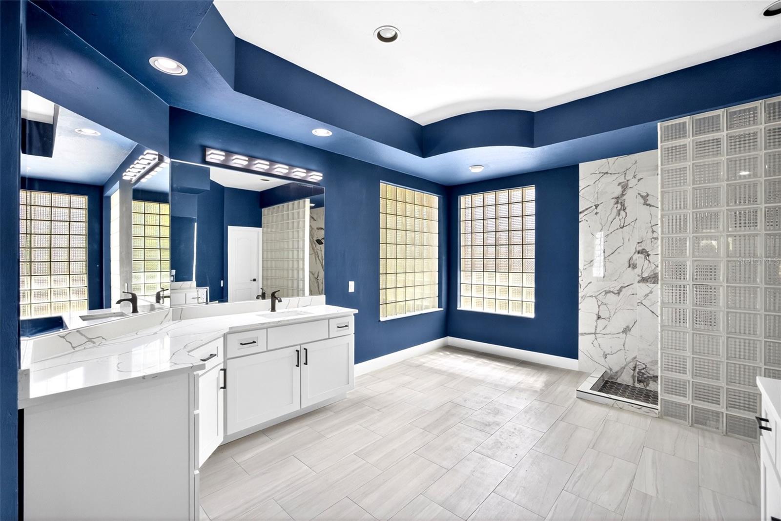 7214 HENDRY CREEK DR, FORT MYERS, FL, 33908