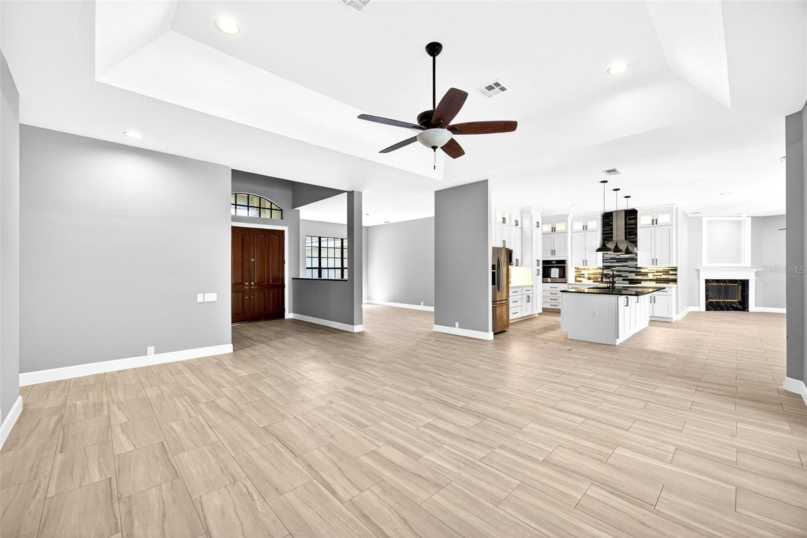 7214 HENDRY CREEK DR, FORT MYERS, FL, 33908