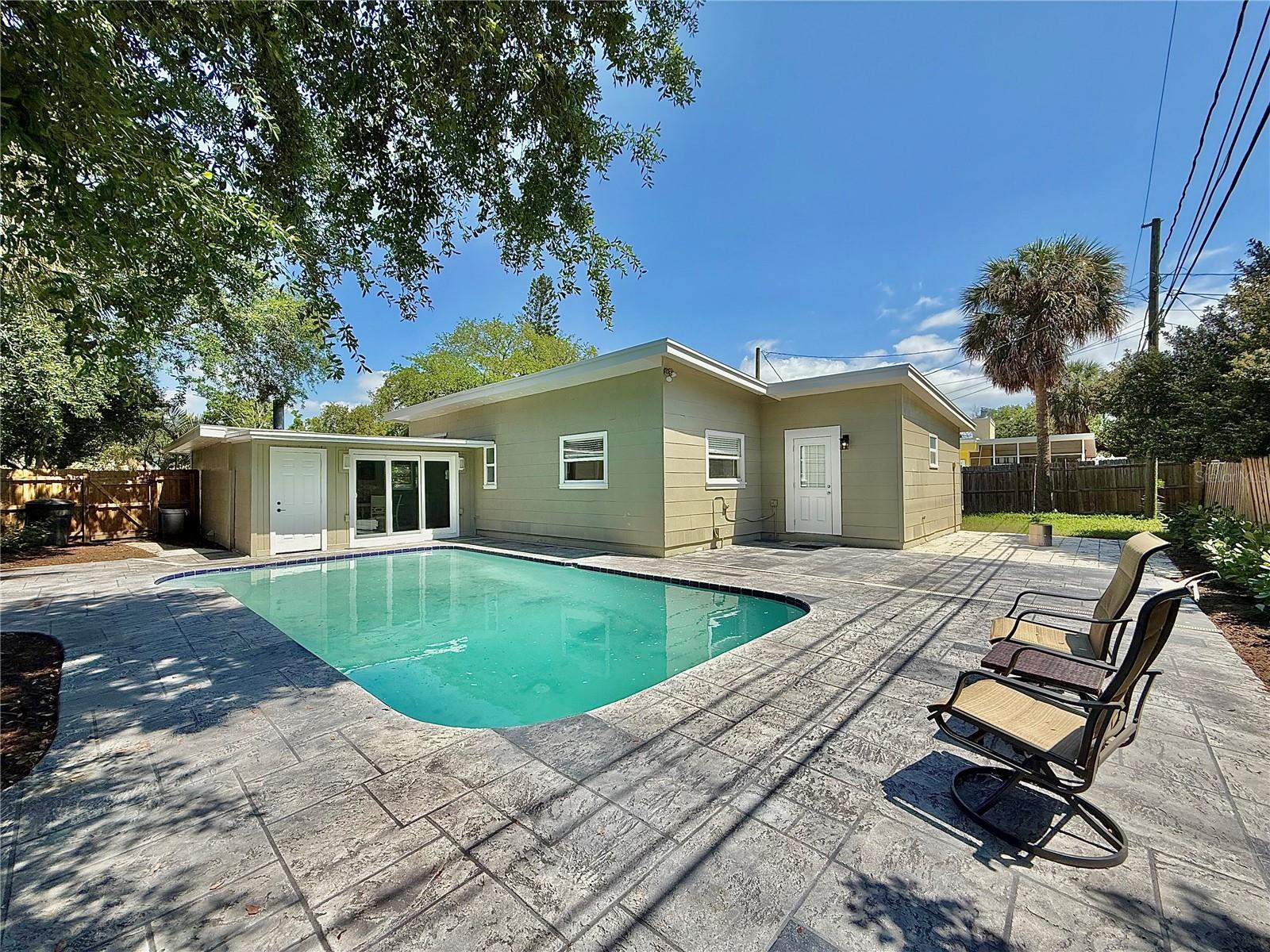 7310 11TH AVE N, ST PETERSBURG, FL, 33710