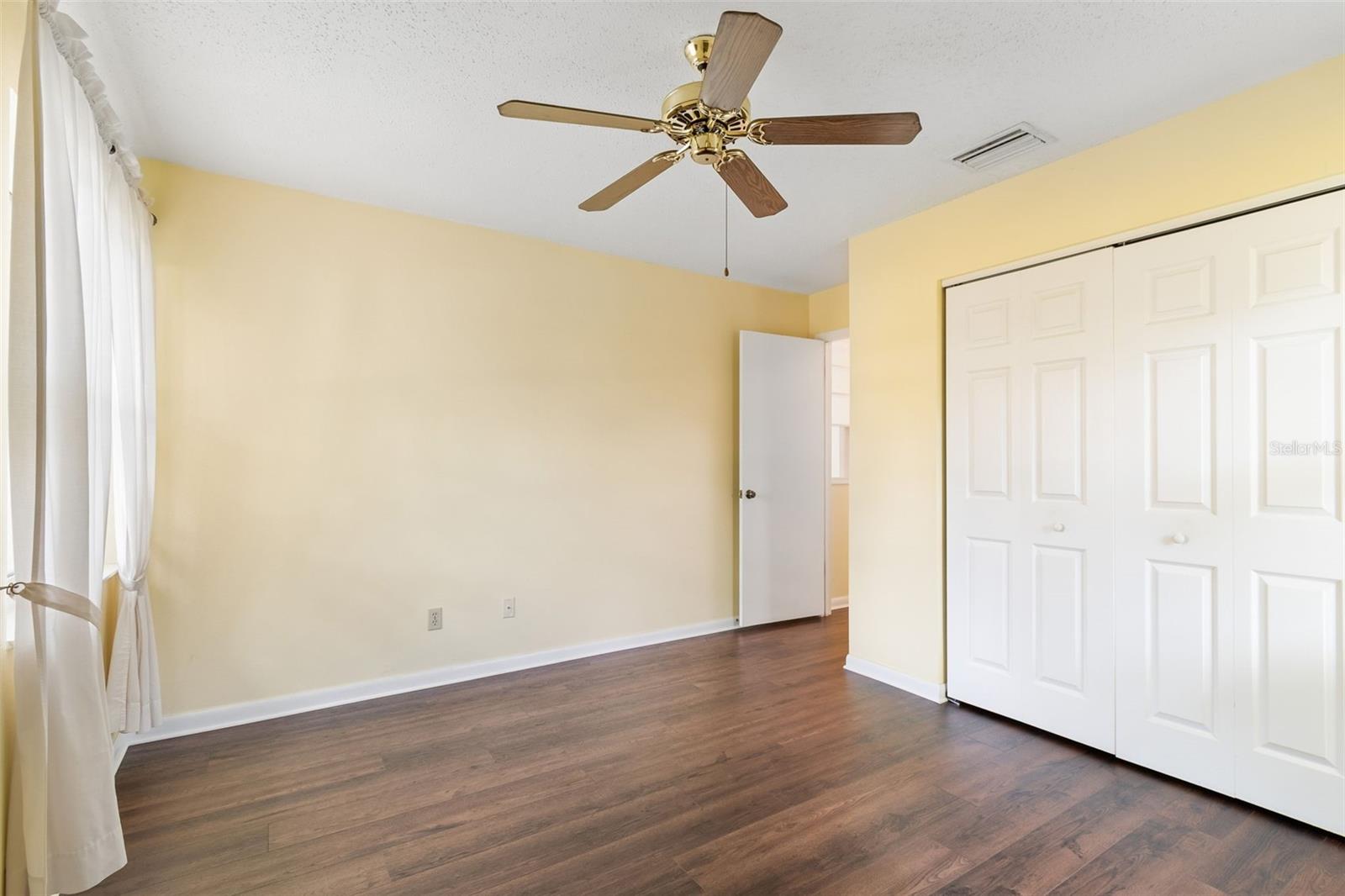 1130 ORANGE TREE CIR W #C, PALM HARBOR, FL, 34684