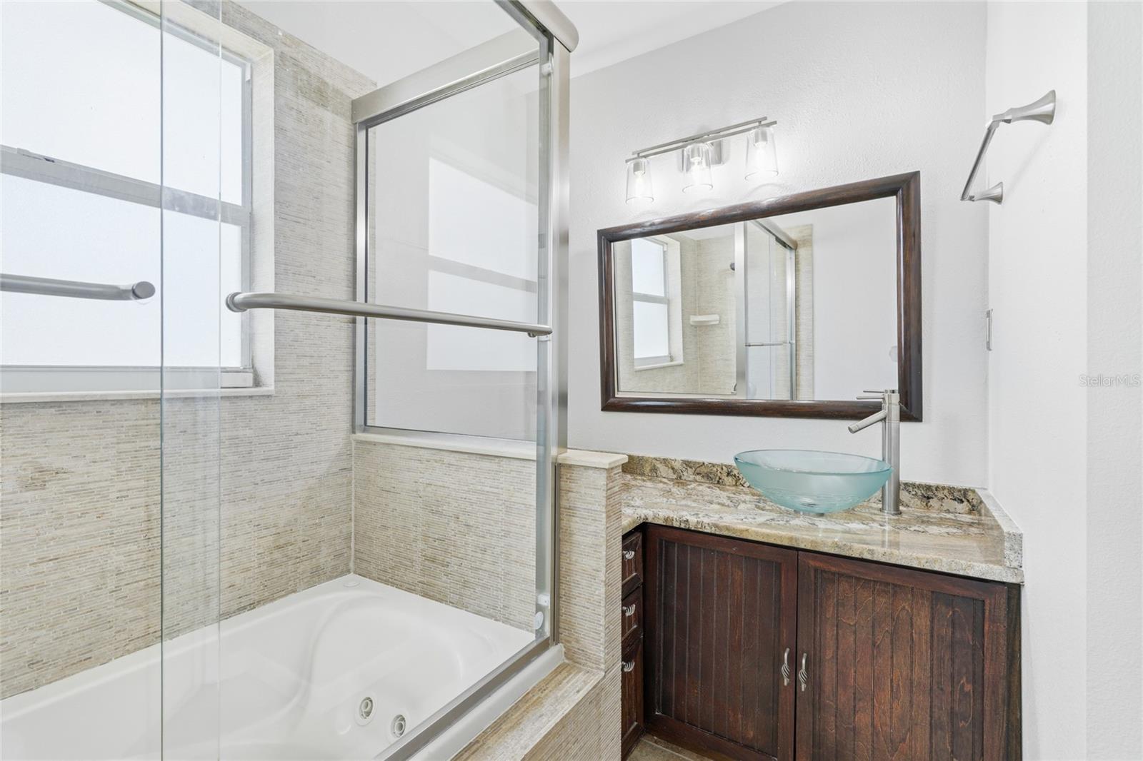 3236 ASHTON RD, SARASOTA, FL, 34231