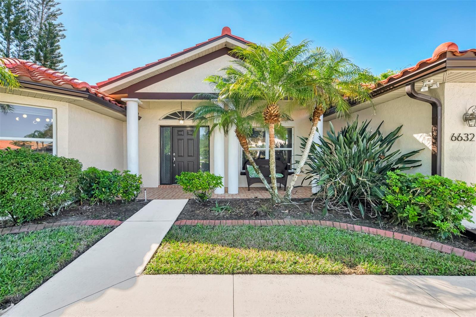 6632 DEERING CIR, SARASOTA, FL, 34240