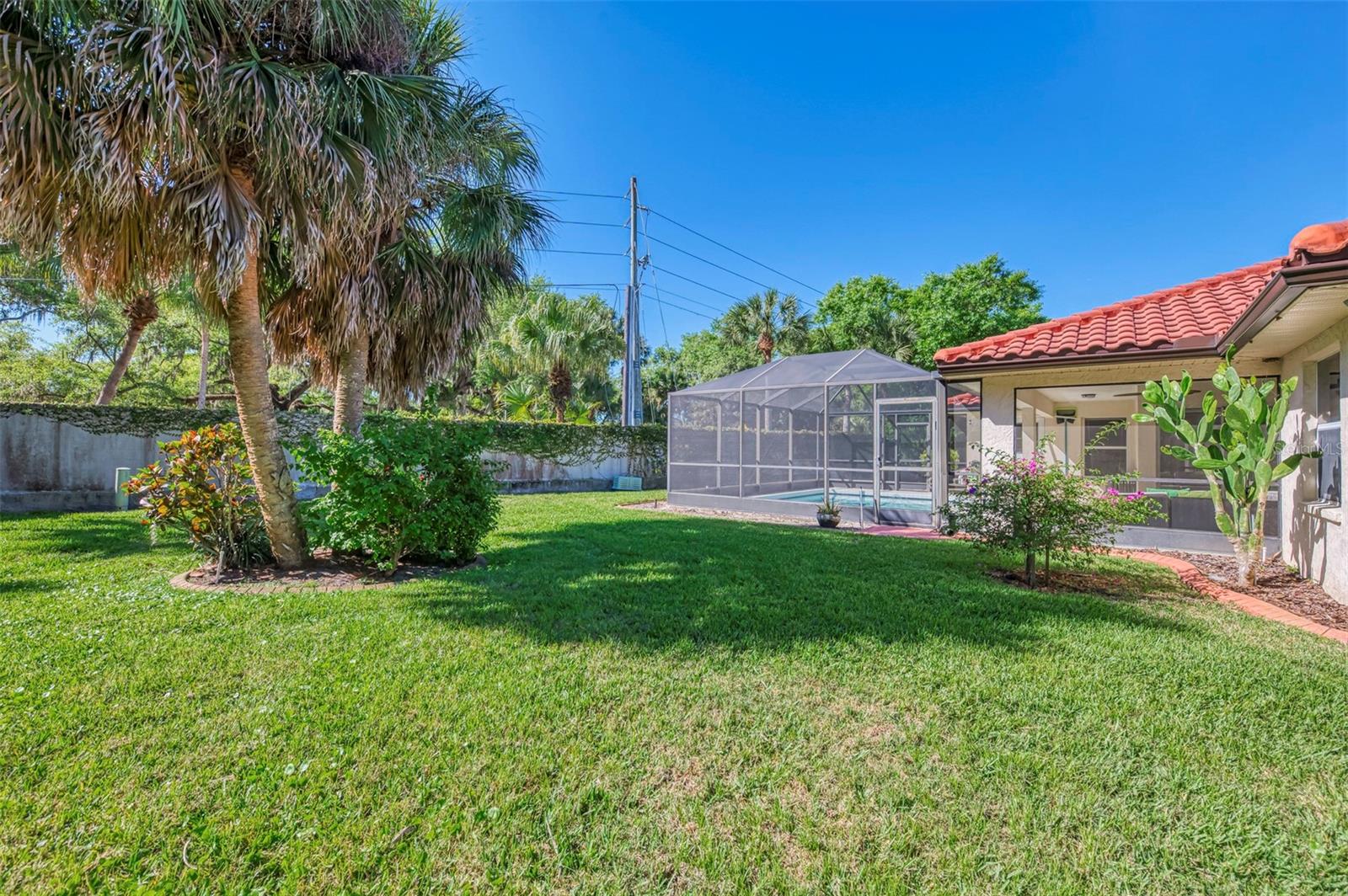6632 DEERING CIR, SARASOTA, FL, 34240