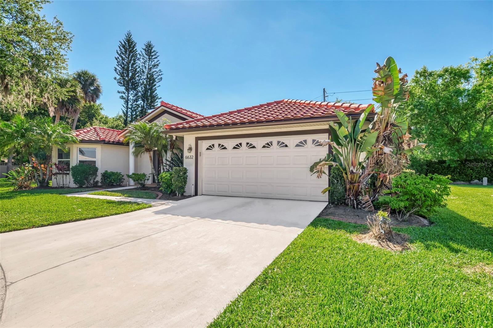 6632 DEERING CIR, SARASOTA, FL, 34240