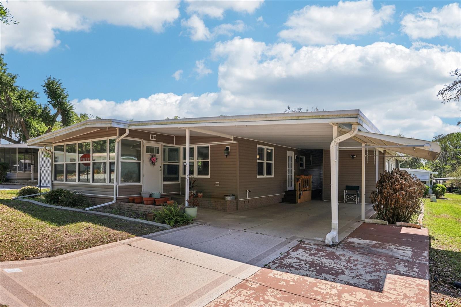 105 ORCHID WAY, LEESBURG, FL, 34748