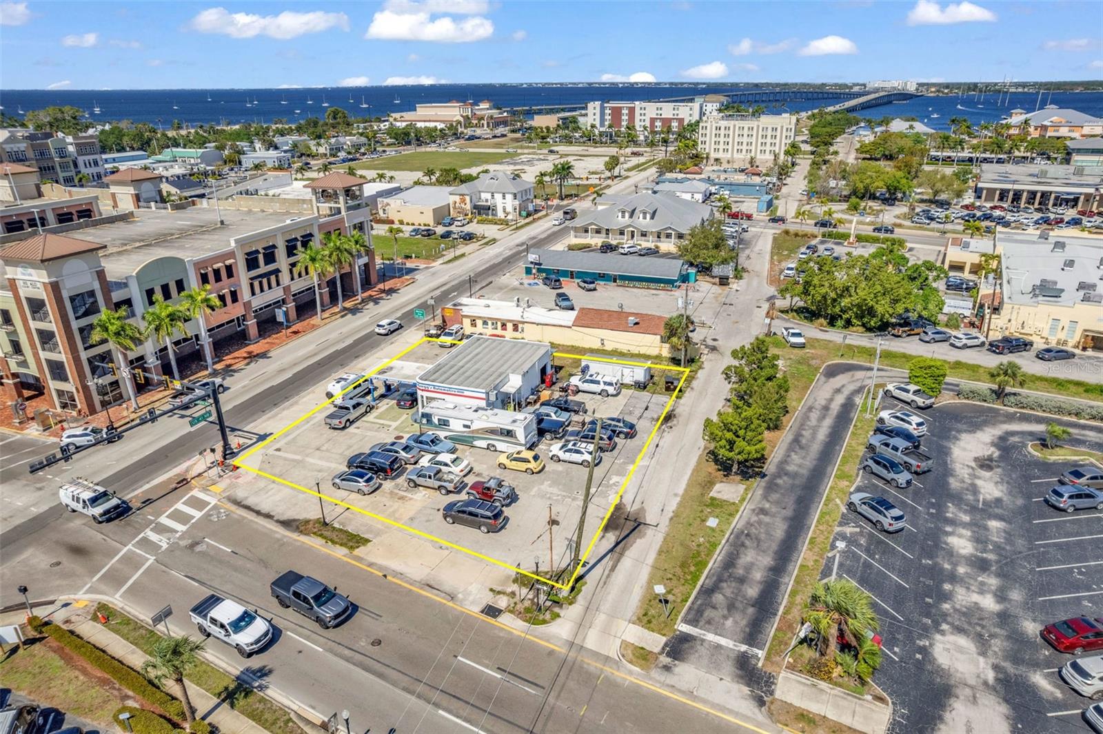 236 TAMIAMI TRL, PUNTA GORDA, FL, 33950