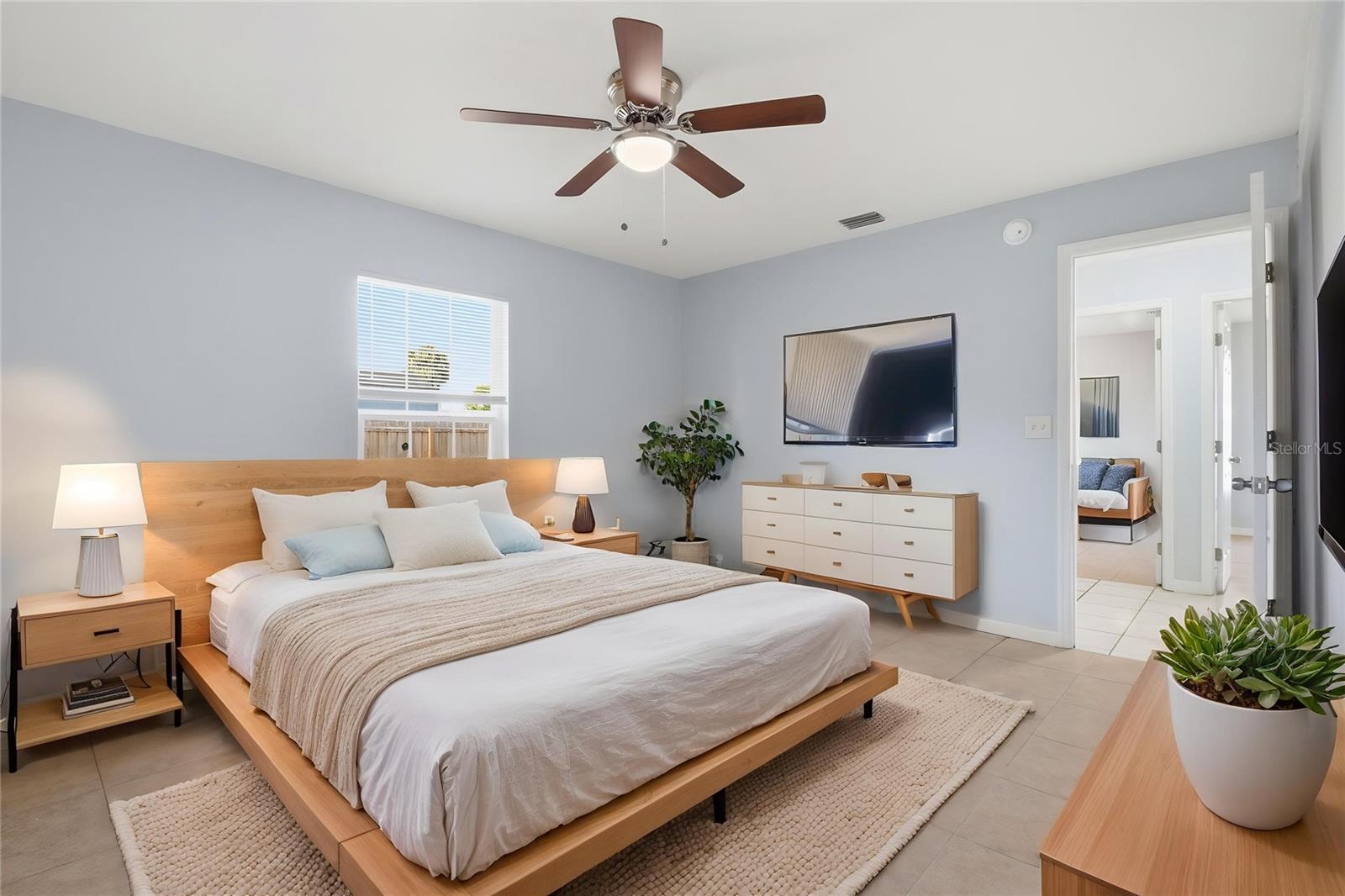 6018 FLORA TER, APOLLO BEACH, FL, 33572