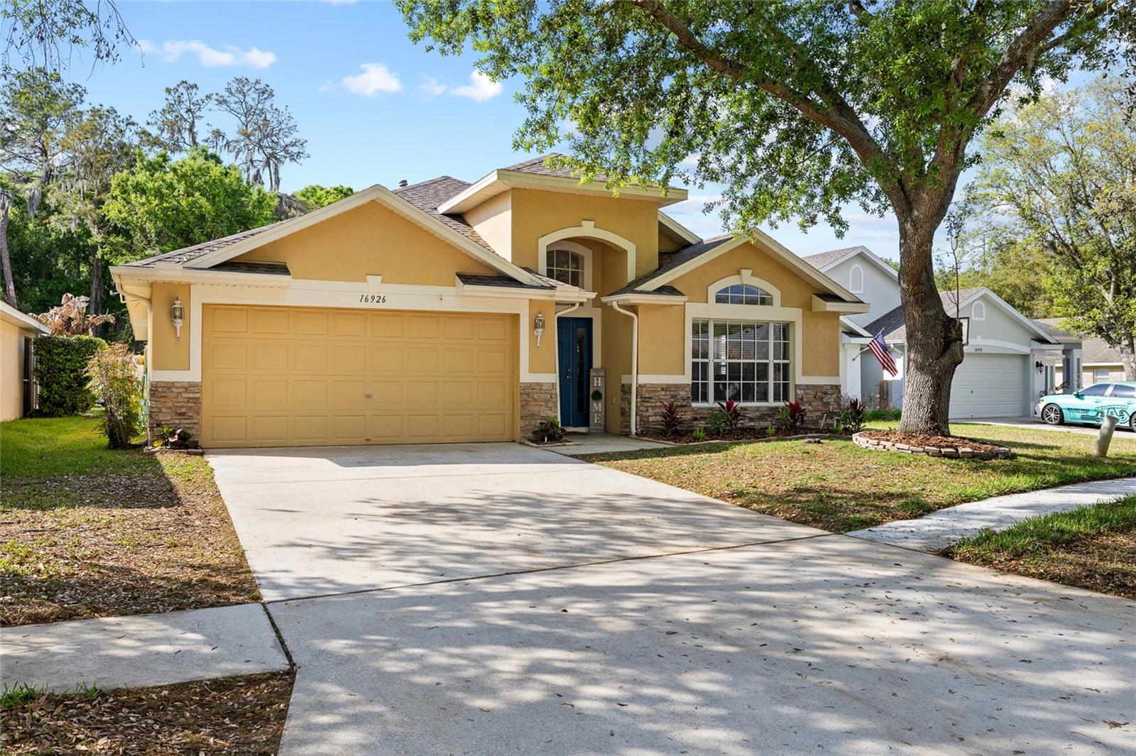 16926 HAWKRIDGE RD, LITHIA, FL, 33547