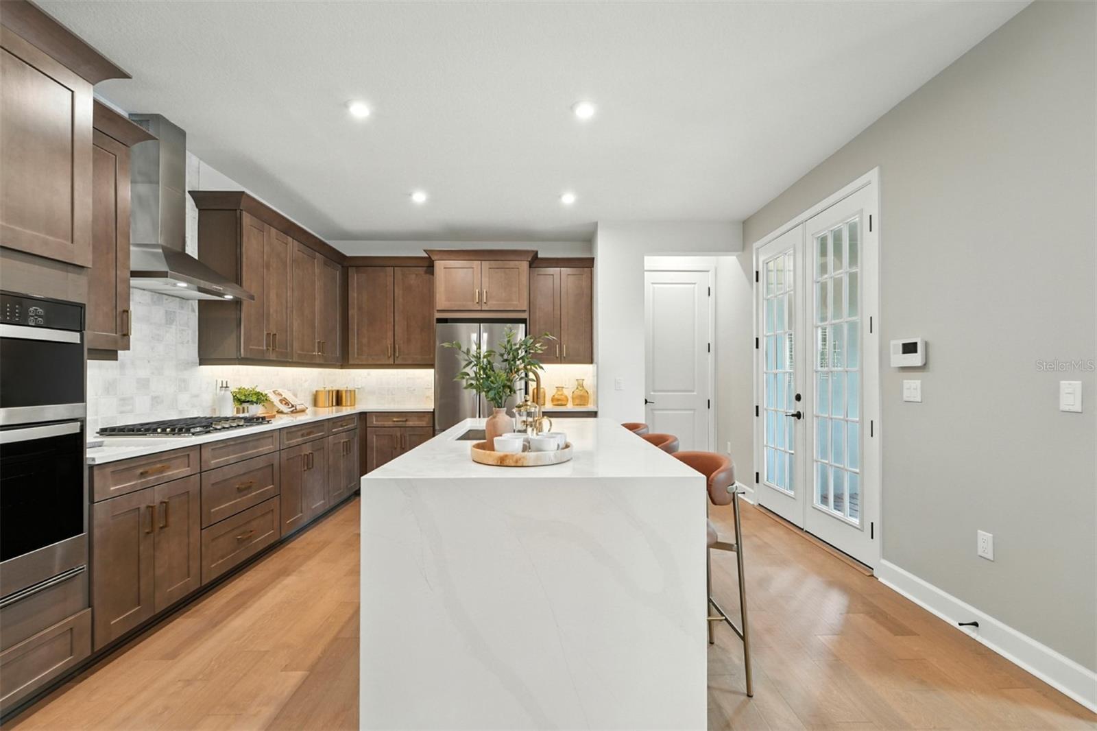 1483 SEASHORE CIR, CELEBRATION, FL, 34747
