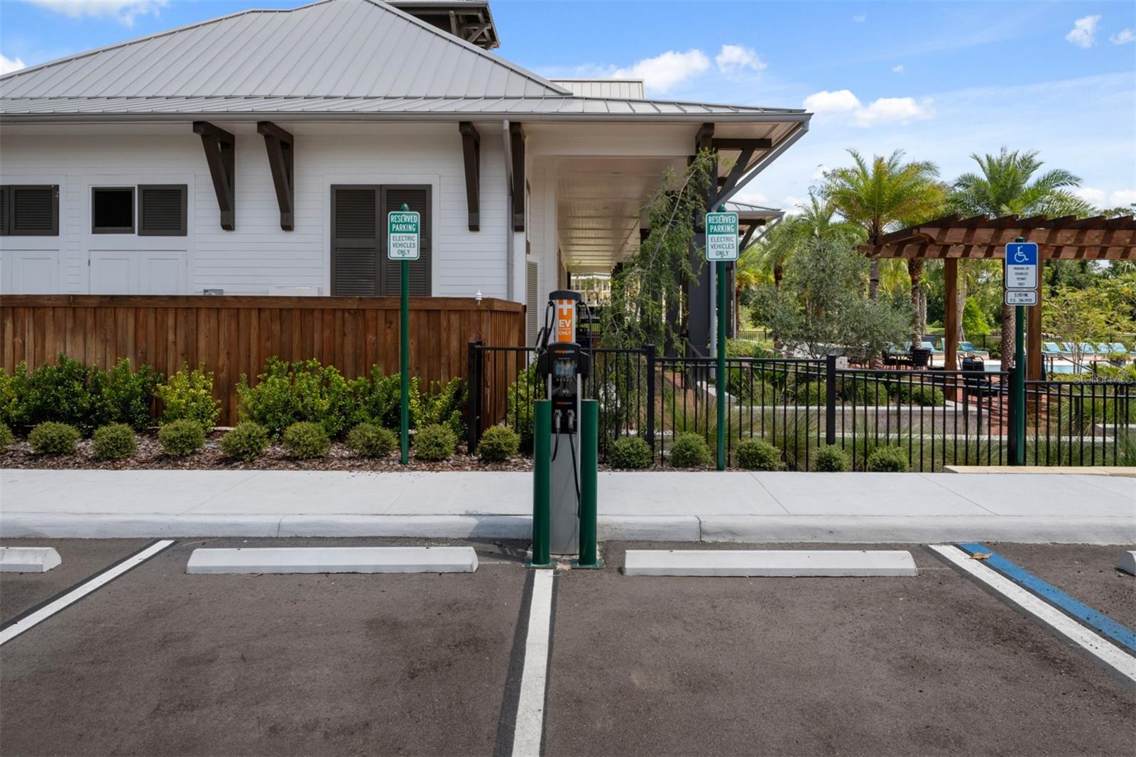 1483 SEASHORE CIR, CELEBRATION, FL, 34747
