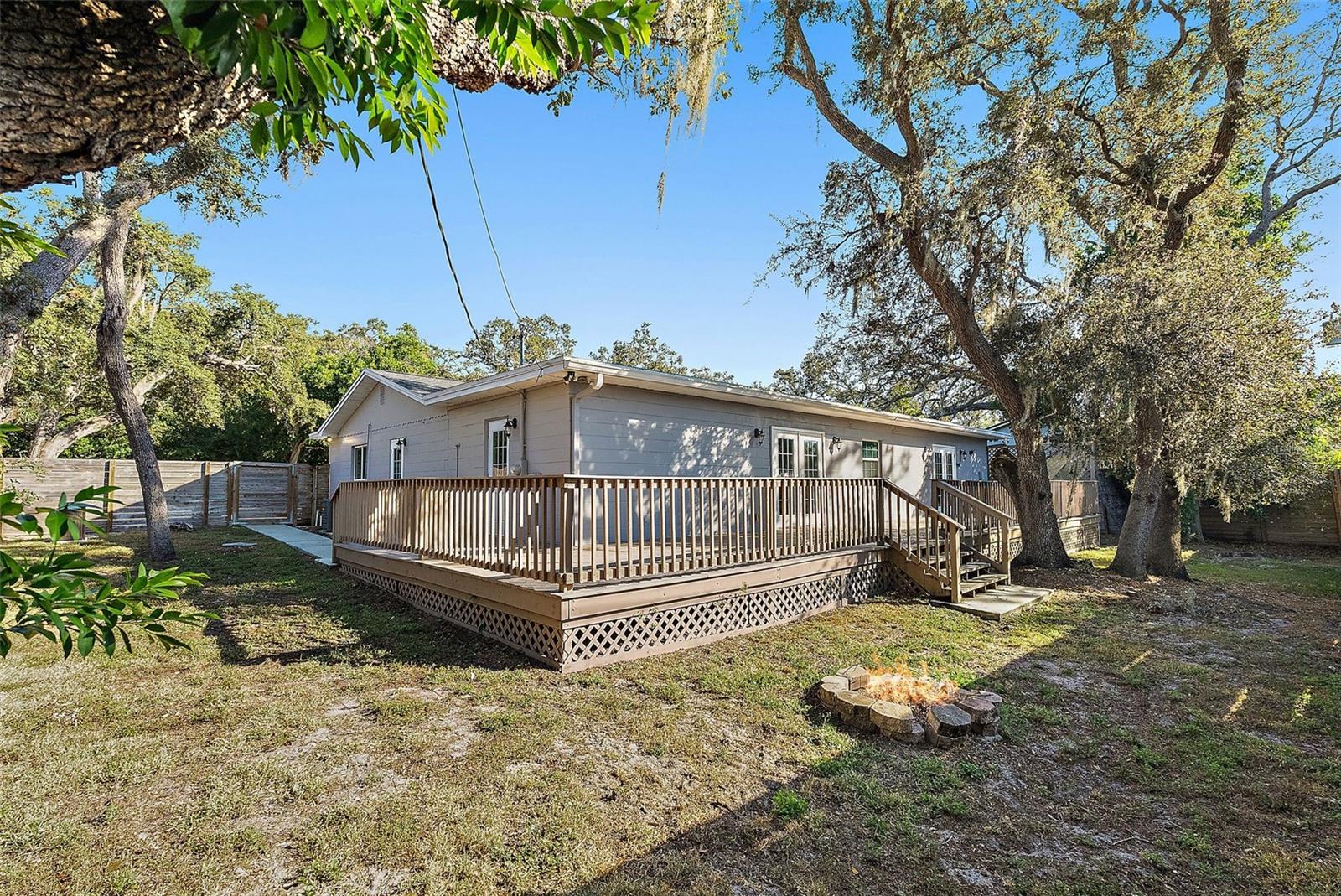 5080 OAKLAWN LN, ST PETERSBURG, FL, 33708