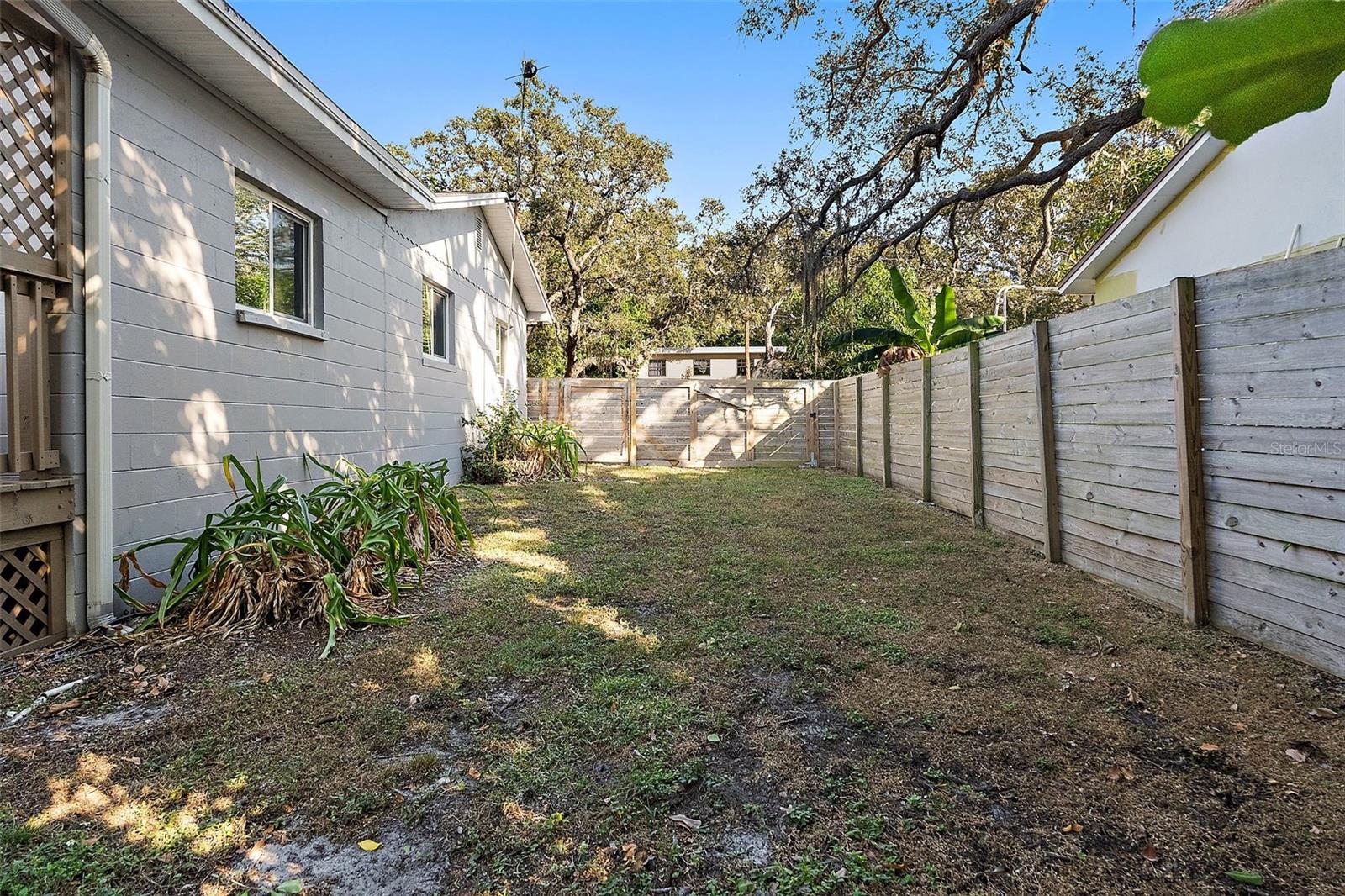 5080 OAKLAWN LN, ST PETERSBURG, FL, 33708