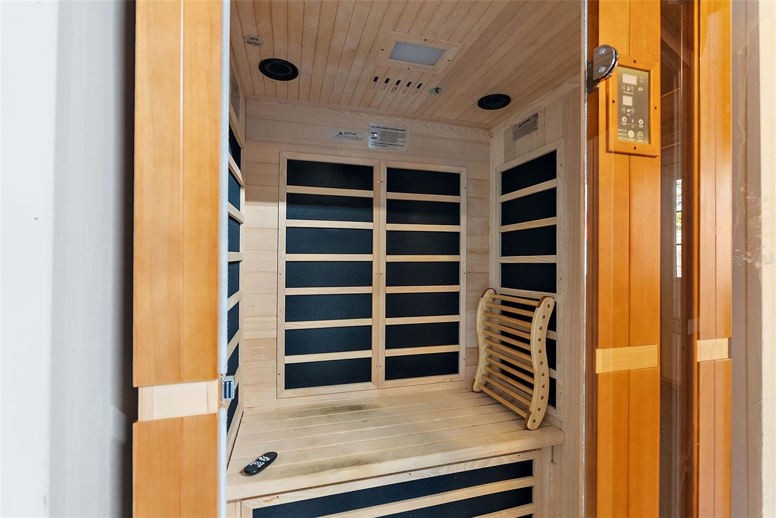 5080 OAKLAWN LN, ST PETERSBURG, FL, 33708