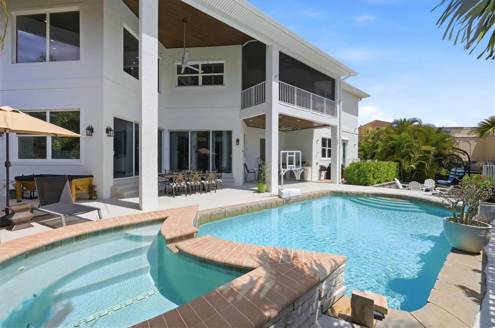 7755 HOLIDAY DR N, SARASOTA, FL, 34231