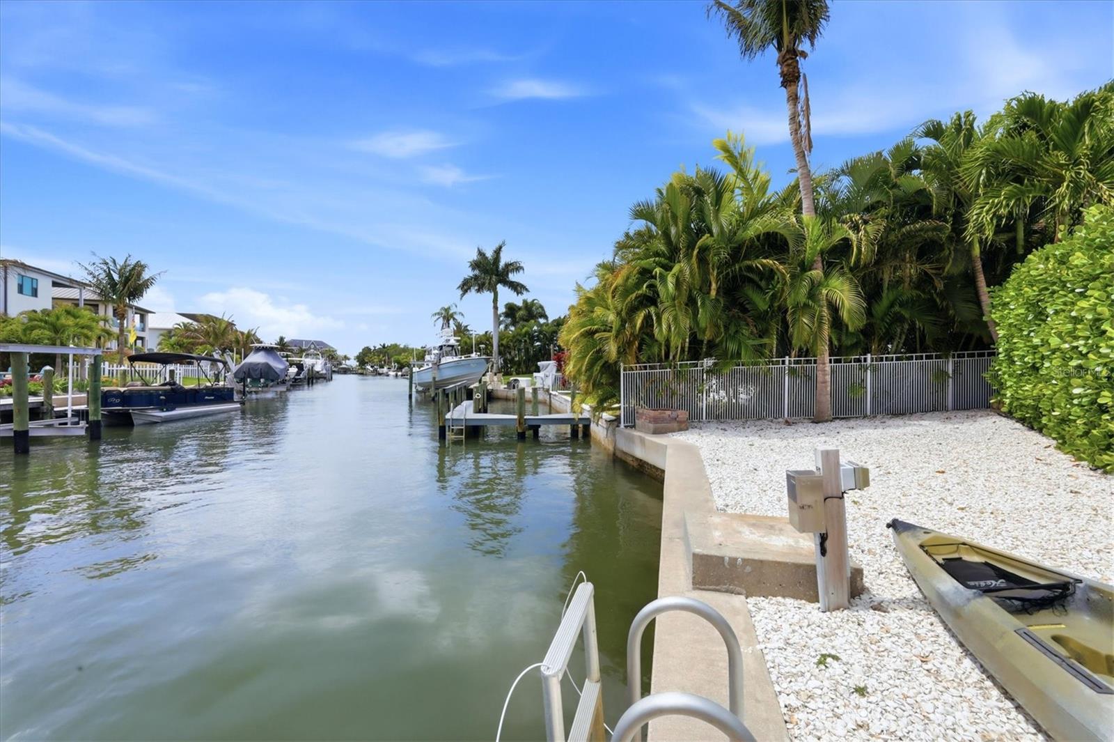 7755 HOLIDAY DR N, SARASOTA, FL, 34231