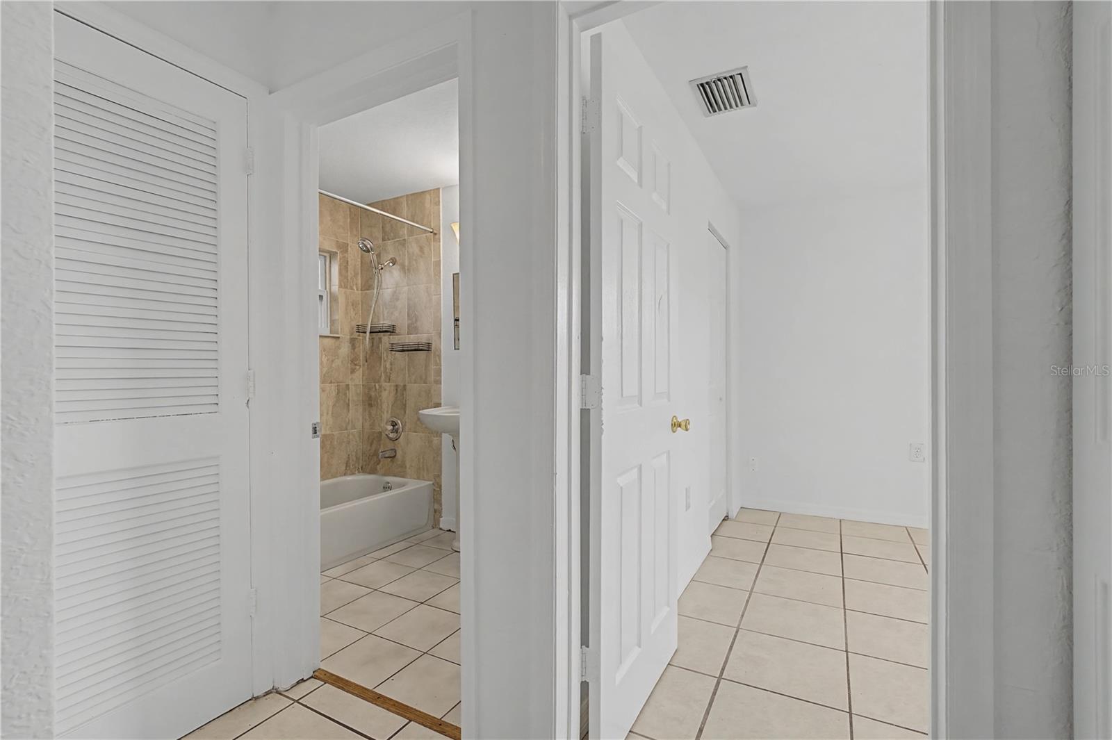 3084 KEY LN, PORT CHARLOTTE, FL, 33952