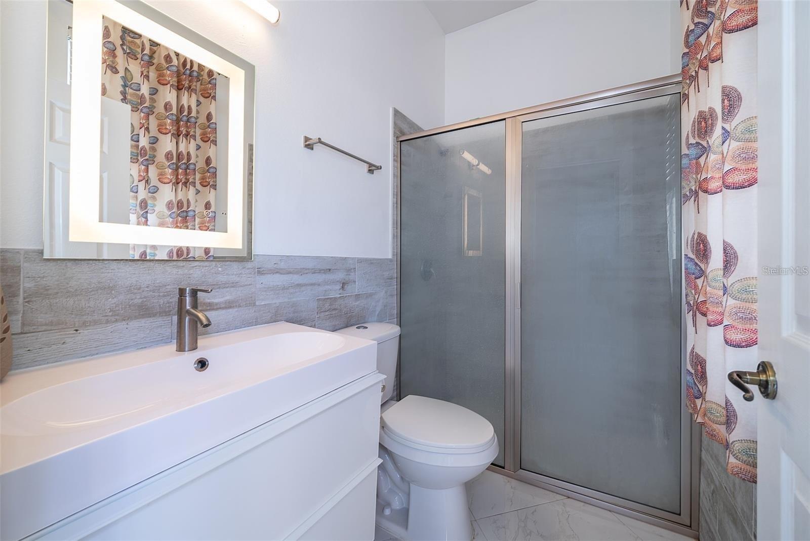 5130 CHELWYN CT, ORLANDO, FL, 32837