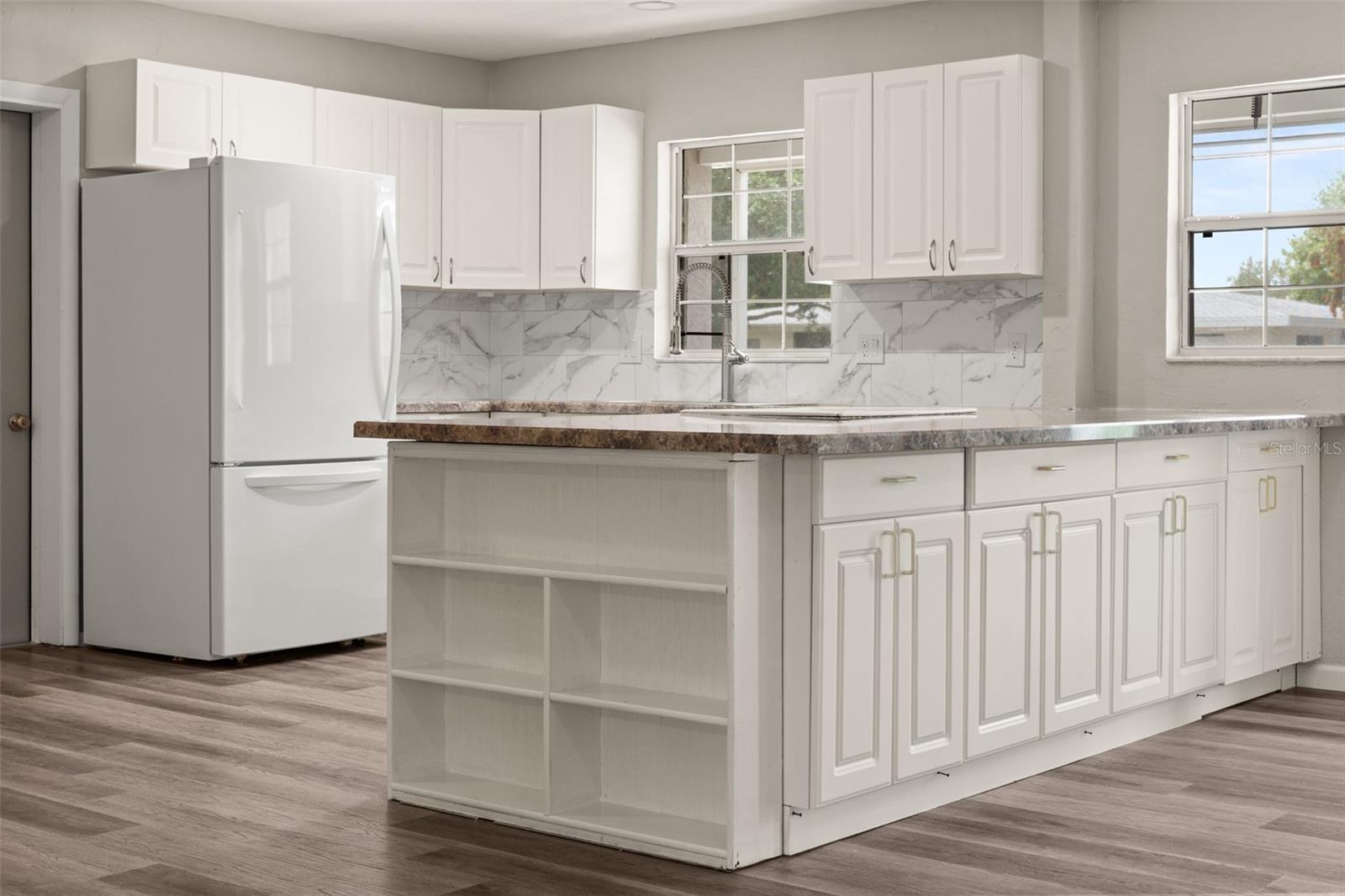 5929 MURDOCK AVE, SARASOTA, FL, 34231