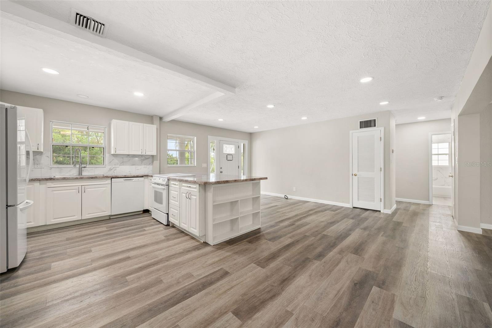 5929 MURDOCK AVE, SARASOTA, FL, 34231