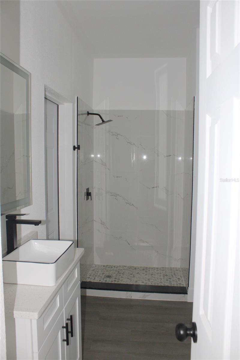 2708 W ELM ST, TAMPA, FL, 33614