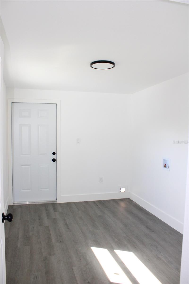 2708 W ELM ST, TAMPA, FL, 33614