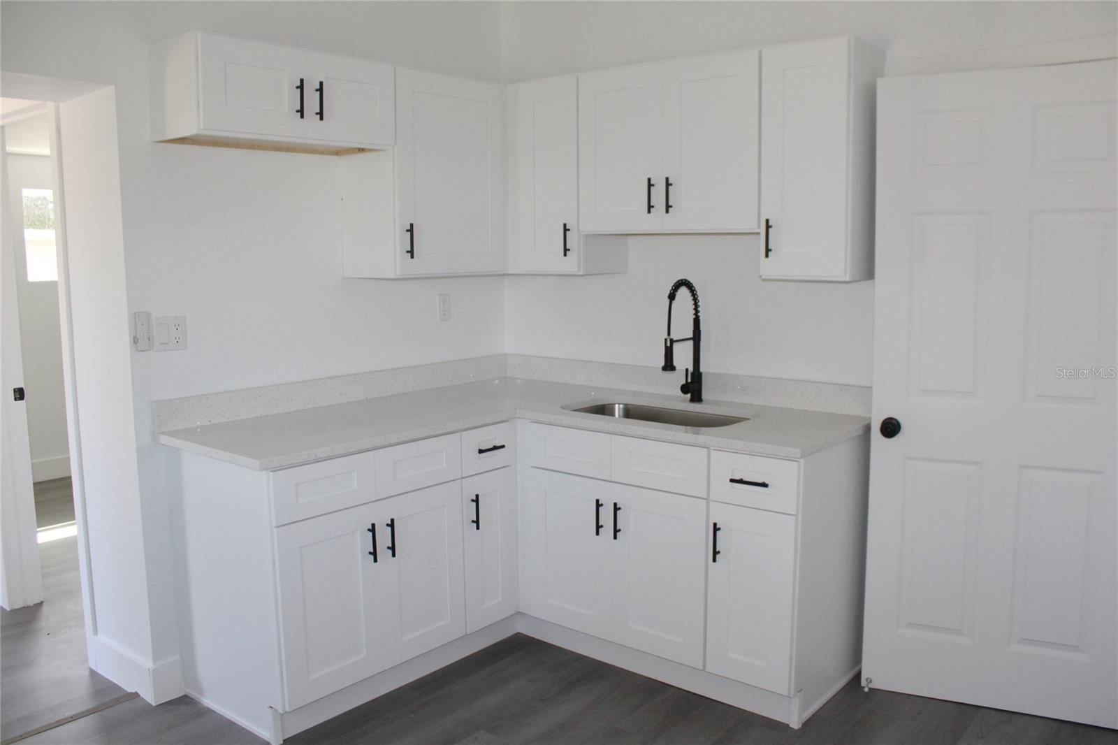 2708 W ELM ST, TAMPA, FL, 33614