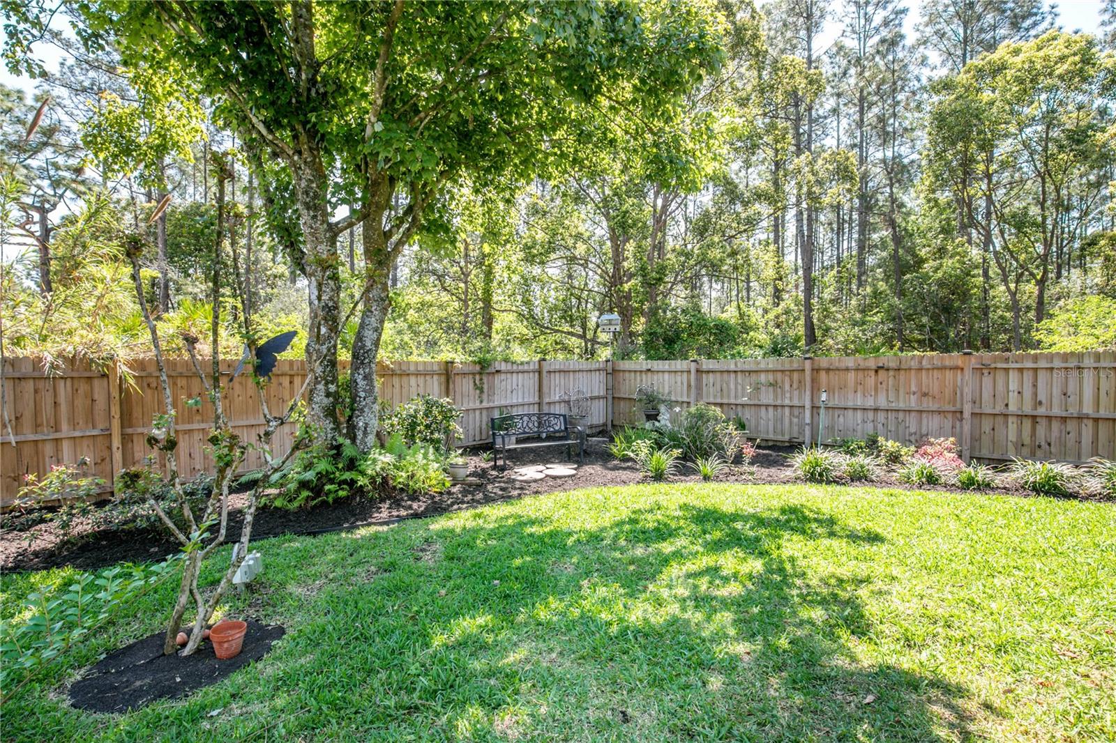 2040 PARK FOREST BLVD, MOUNT DORA, FL, 32757