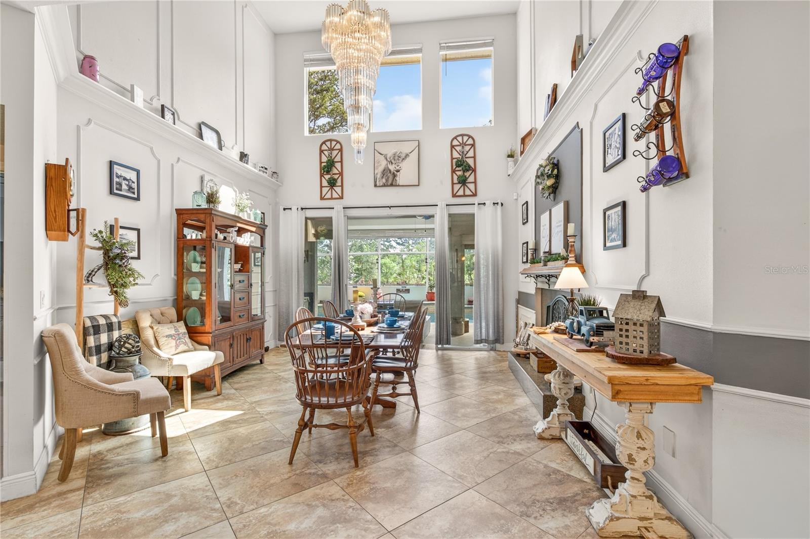 2040 PARK FOREST BLVD, MOUNT DORA, FL, 32757