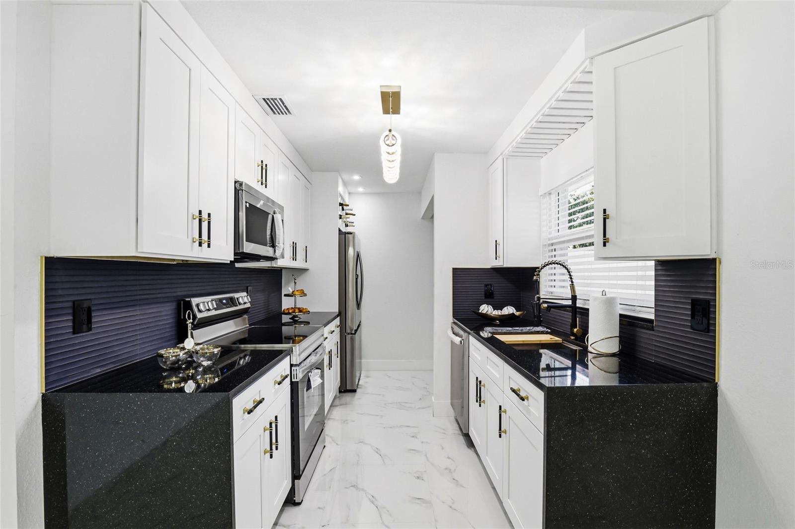 10918 TAILFEATHER CT, TAMPA, FL, 33625