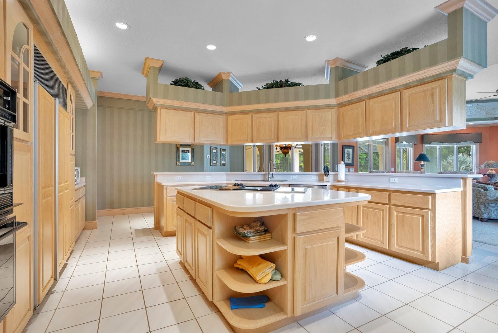 3300 BRIDGEFIELD DR, LAKELAND, FL, 33803