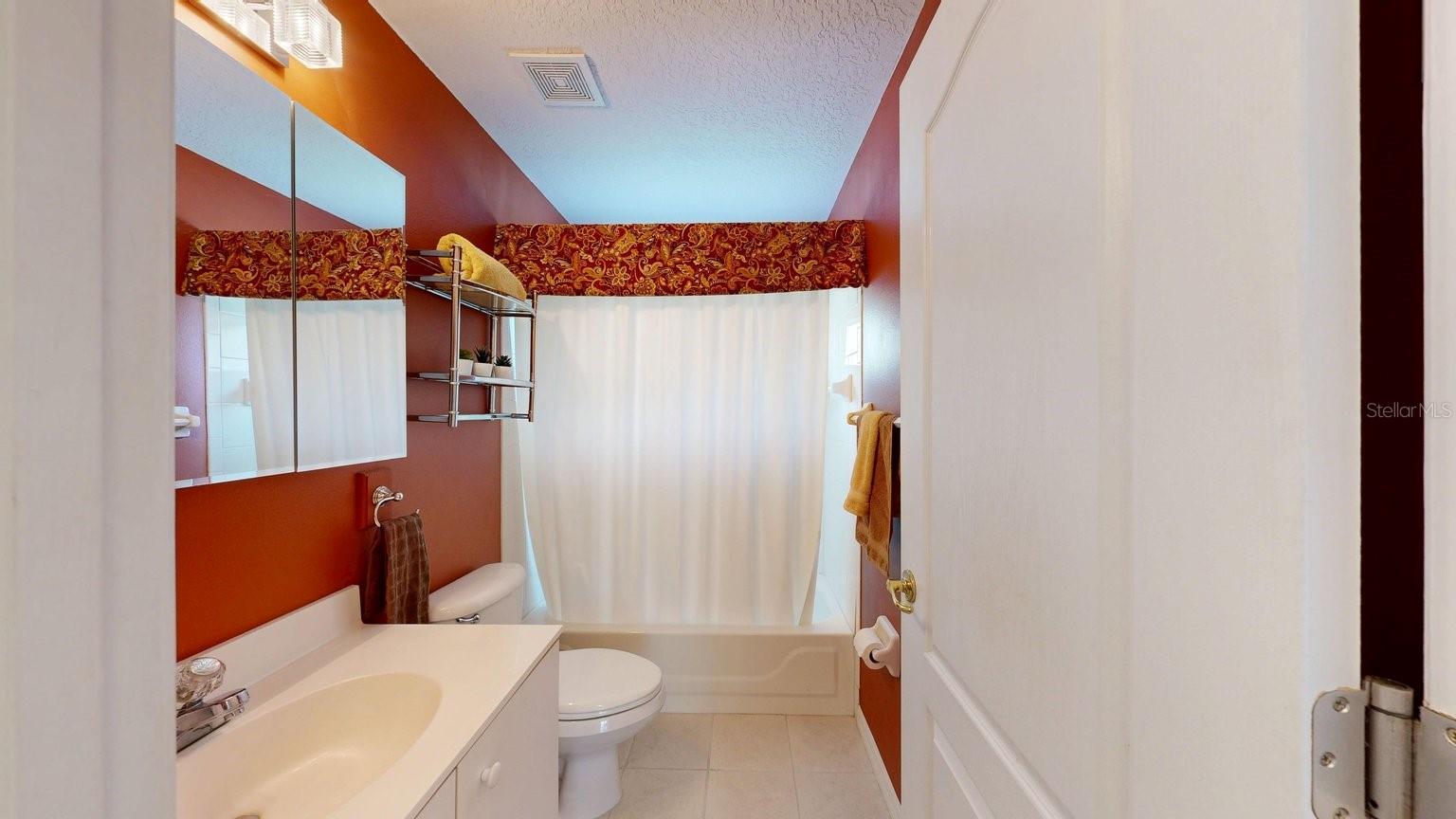 12 ORMOND GREEN BLVD, ORMOND BEACH, FL, 32174