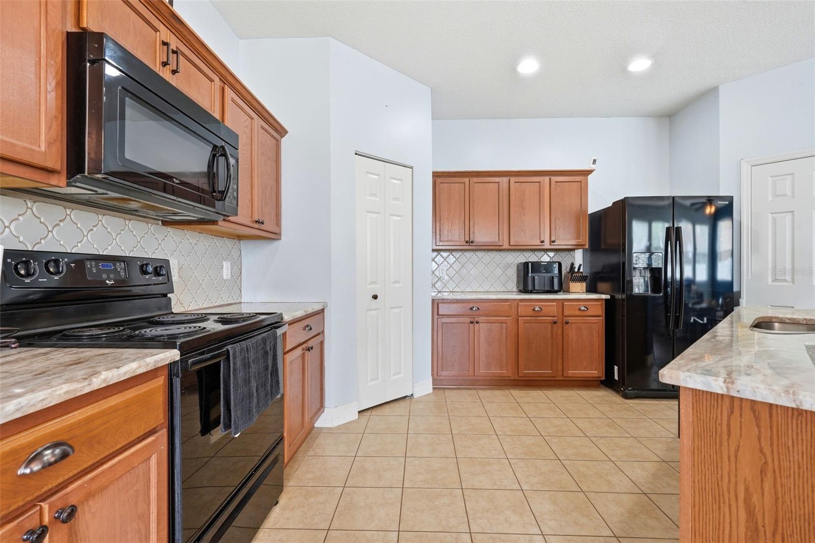 1765 STRATHMORE CIR, MOUNT DORA, FL, 32757
