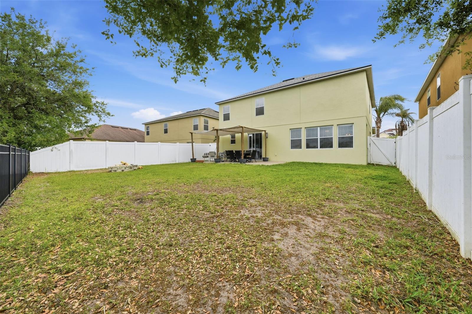 1765 STRATHMORE CIR, MOUNT DORA, FL, 32757