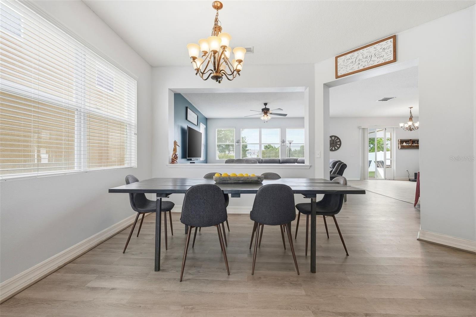 1765 STRATHMORE CIR, MOUNT DORA, FL, 32757