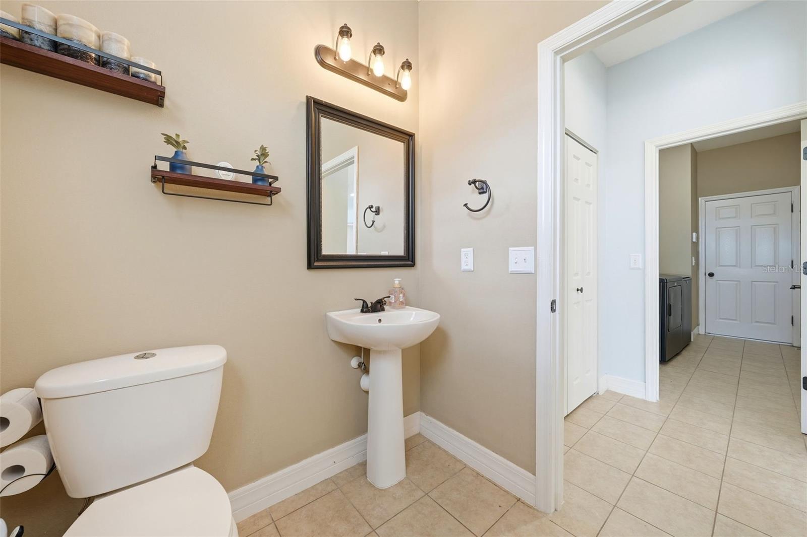 1765 STRATHMORE CIR, MOUNT DORA, FL, 32757
