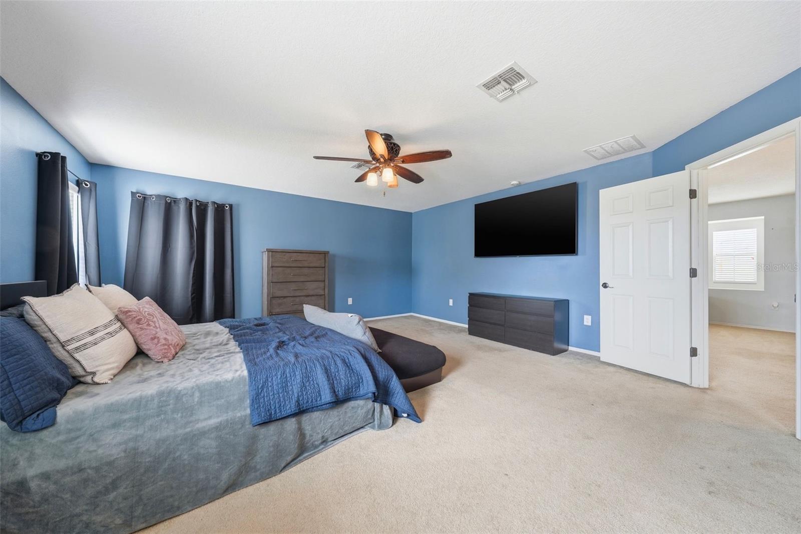 1765 STRATHMORE CIR, MOUNT DORA, FL, 32757